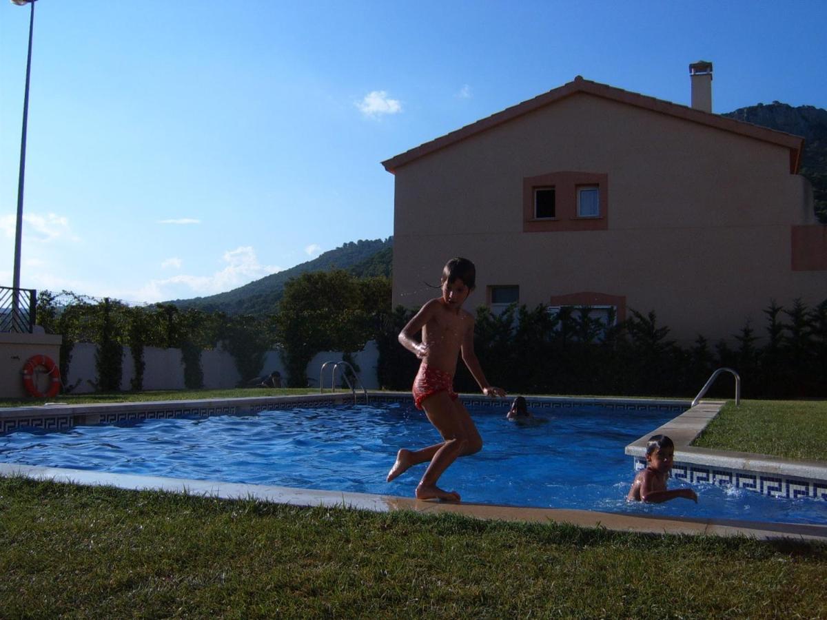 Ferienwohnung Casa Unifamiliar Con Patio Y Piscina En L'Estartit- Costa Brava Exterior foto